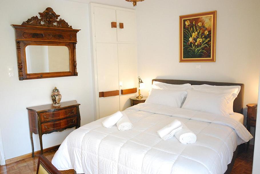 Central Heraklion Lovely Boutique 2-Bedroom Apartment. Olympia. Buitenkant foto